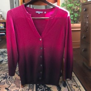 Vince ombré magenta cashmere cardigan. Bracelet sleeve. Chic fit.